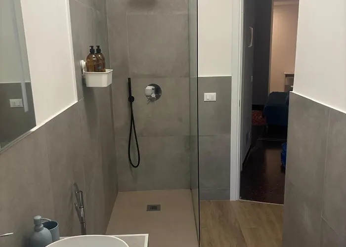 아파트 Overlooking 제노바